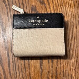 Kate Spade Black and Tan Wallet
